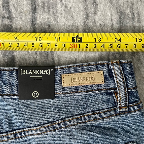 BLANK NYC Denim Shorts - Picture 3 of 3
